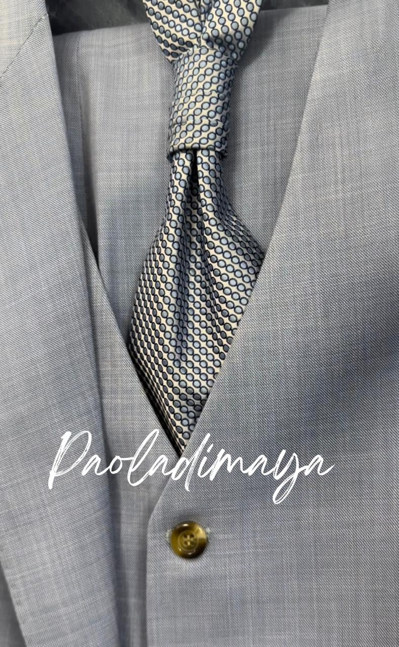 Trajes de Novios Bogotá - Elegancia Masculina